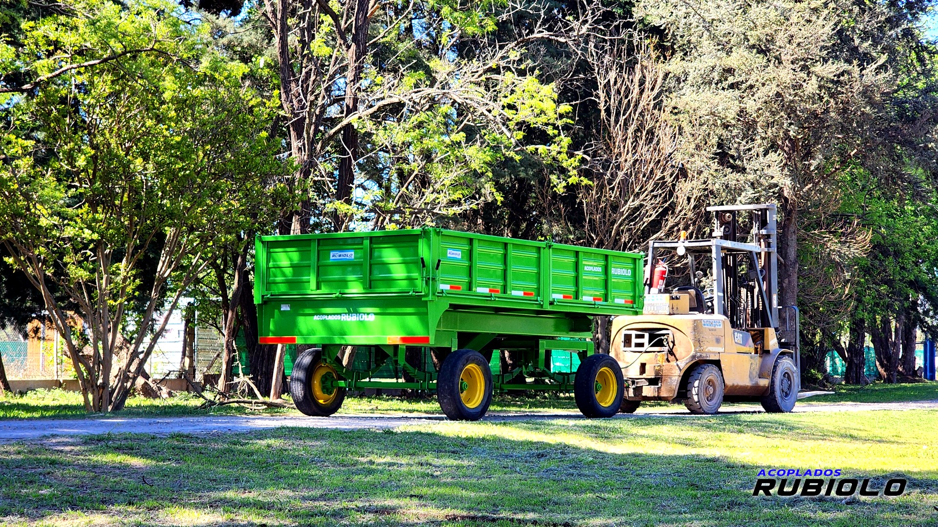 Acoplado Volcador Bilateral para 6/8 Tn. (VO1005) - Imagen 4