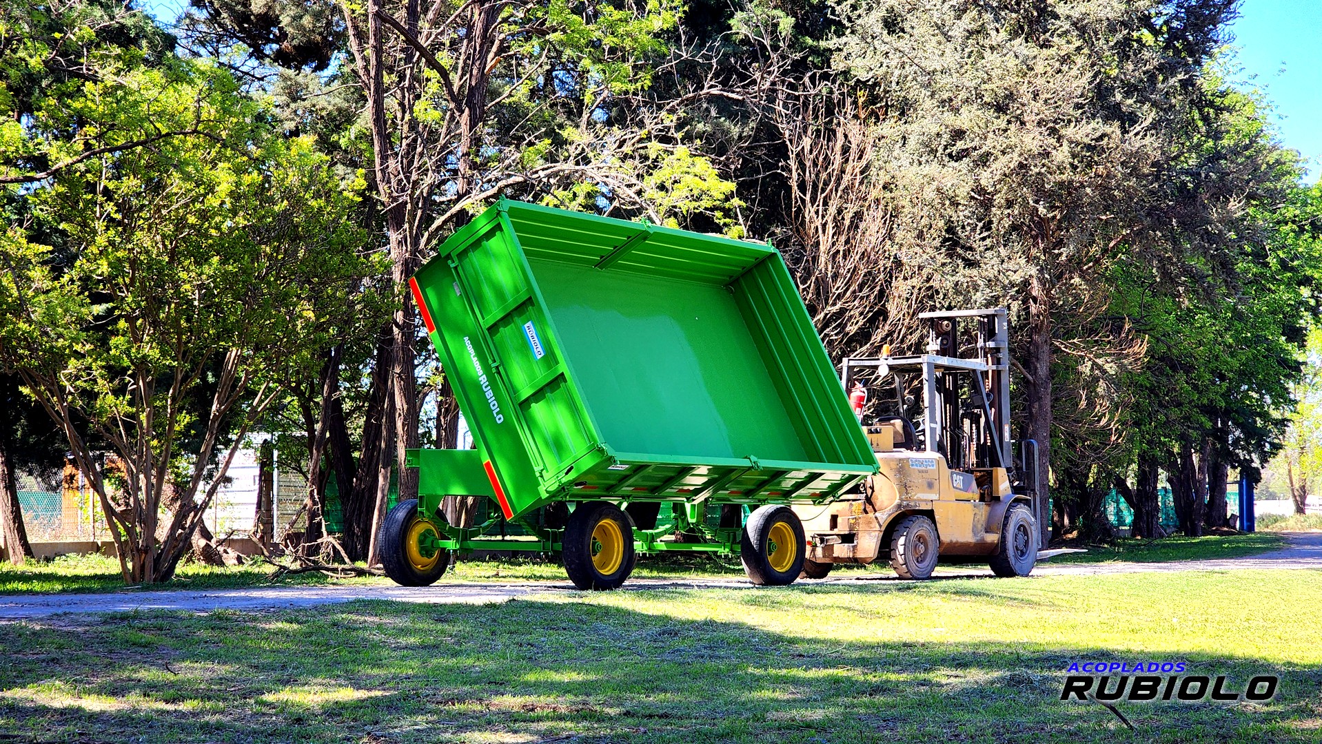 Acoplado Volcador Bilateral para 6/8 Tn. (VO1005) - Imagen 8