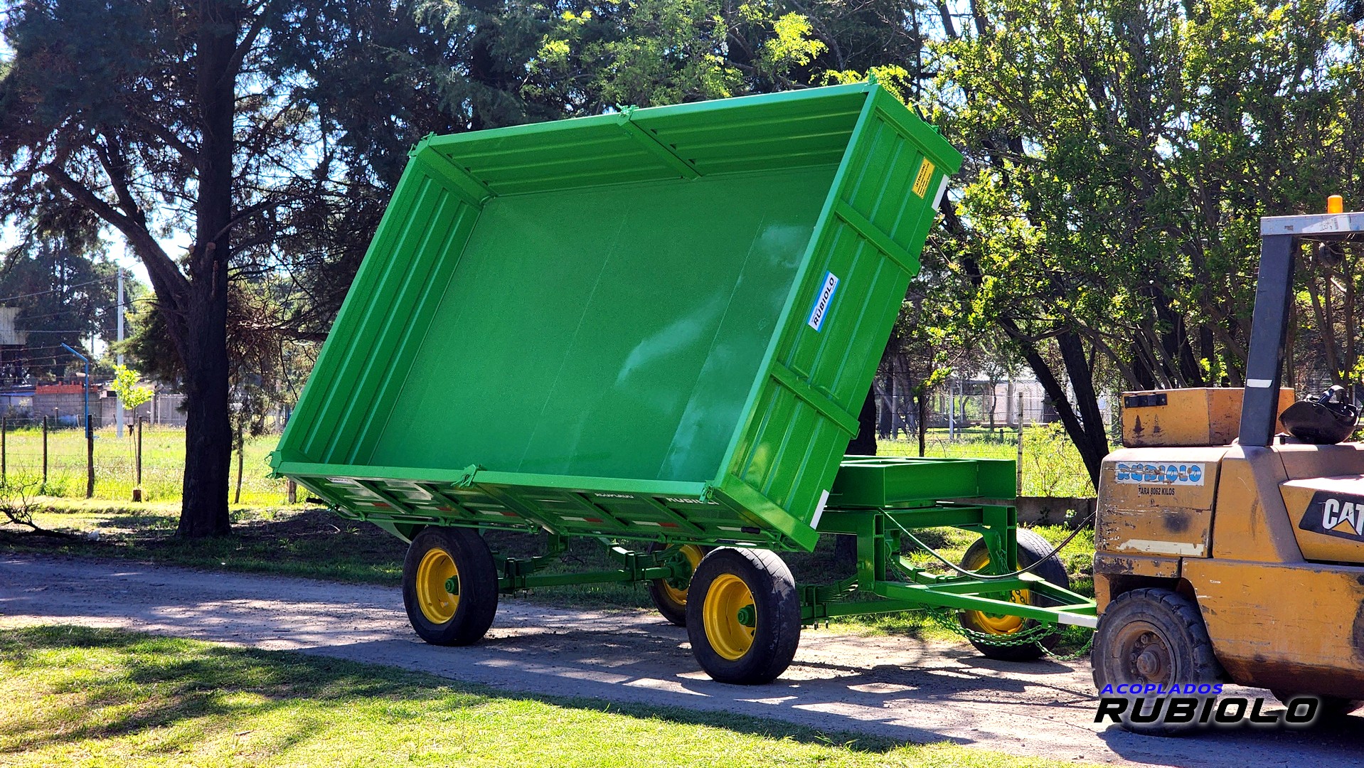 Acoplado Volcador Bilateral para 6/8 Tn. (VO1005)