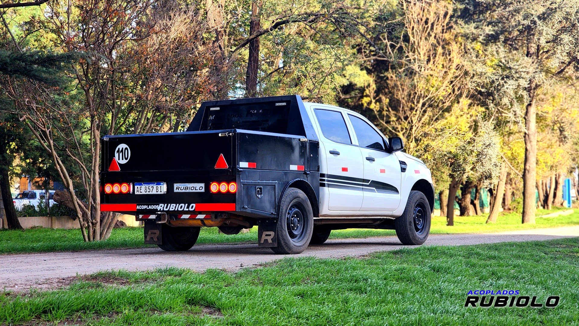 Carrocería Americana de trabajo para Camionetas DOBLE CABINA. (CC1005) - Imagen 12