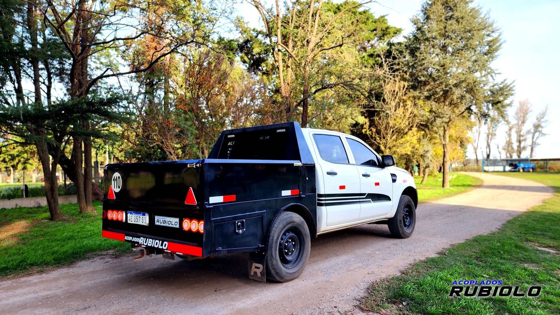 Carrocería Americana de trabajo para Camionetas DOBLE CABINA. (CC1005) - Imagen 10