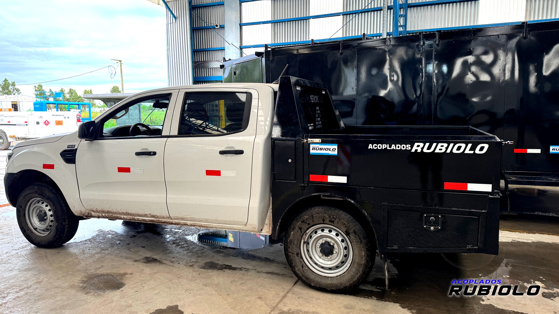 Carrocería Americana de trabajo para Camionetas DOBLE CABINA. (CC1005) - Imagen 7