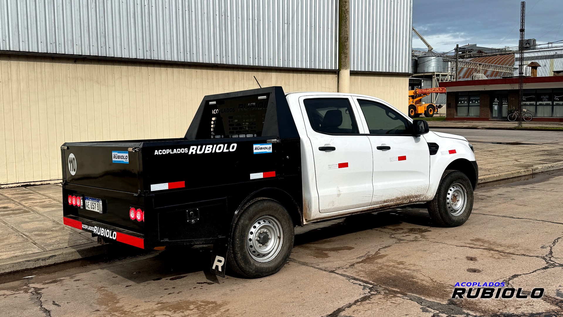 Carrocería Americana de trabajo para Camionetas DOBLE CABINA. (CC1005) - Imagen 6