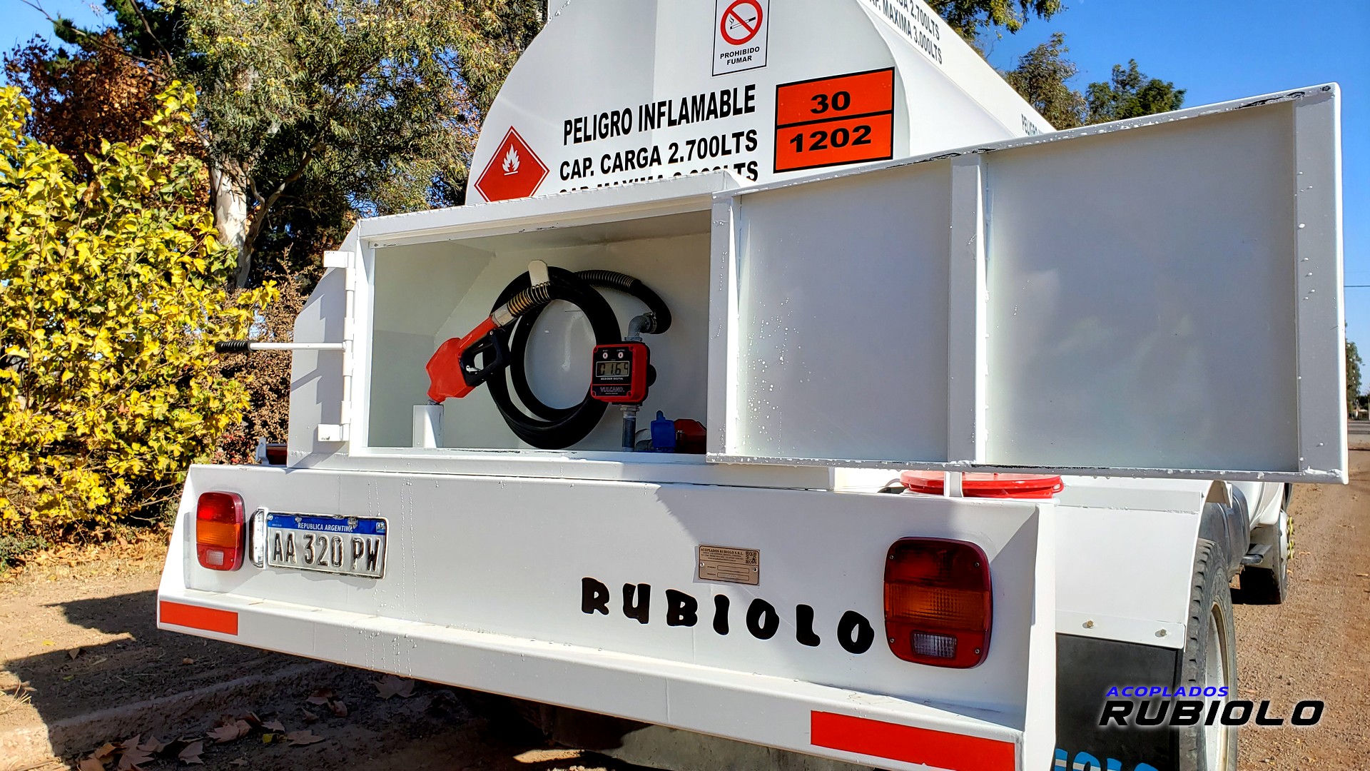 Carroceria Tanque para Camion para 3.000 Litros. (CT1001) - Imagen 3