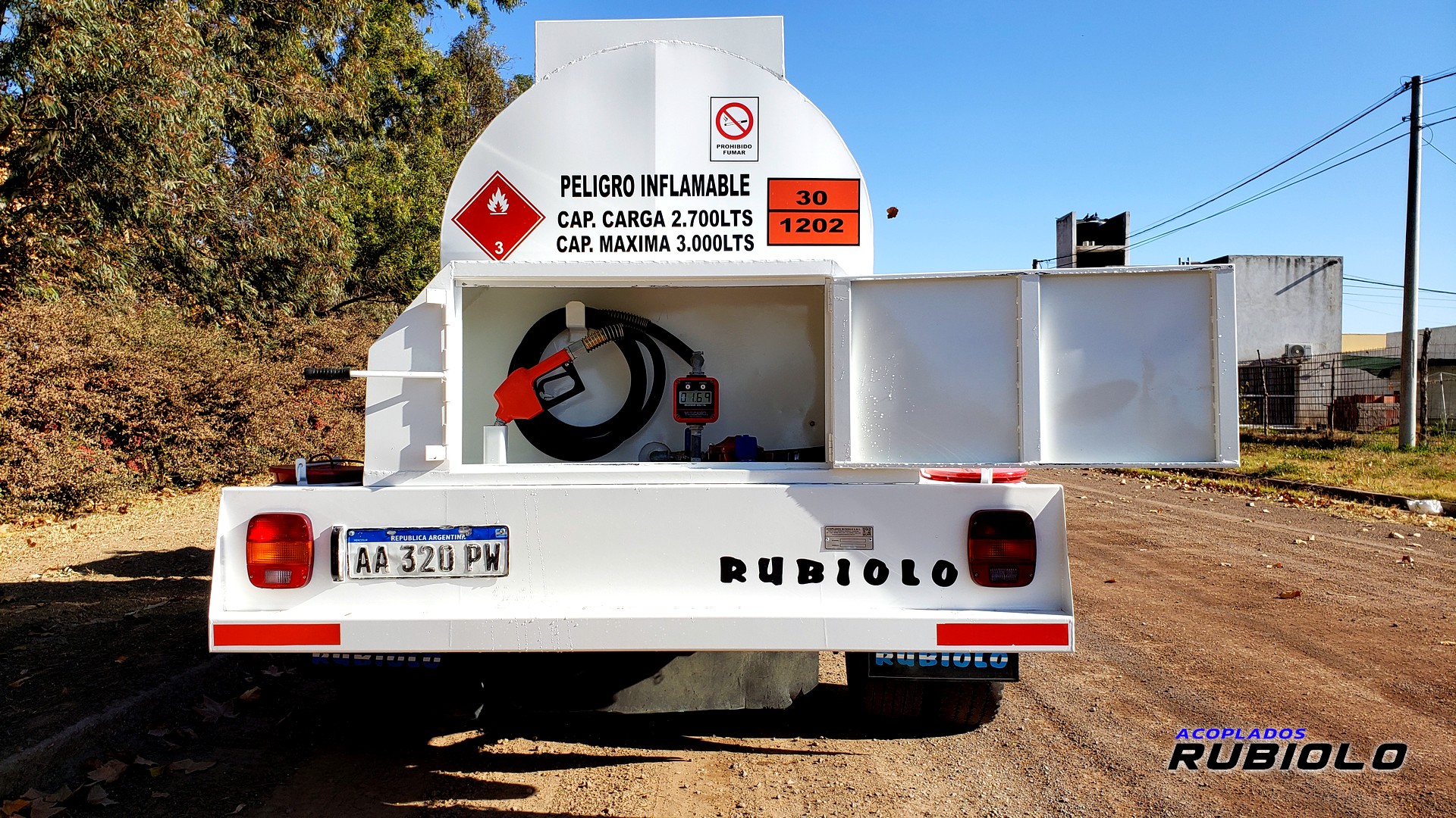 Carroceria Tanque para Camion para 3.000 Litros. (CT1001) - Imagen 2