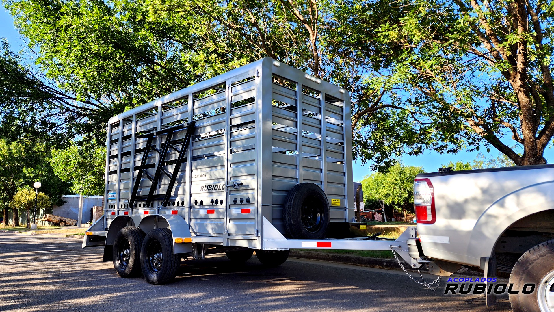 Acoplado Jaula para 3.5 Tn. Balancin Homologada. (JA1005-S)