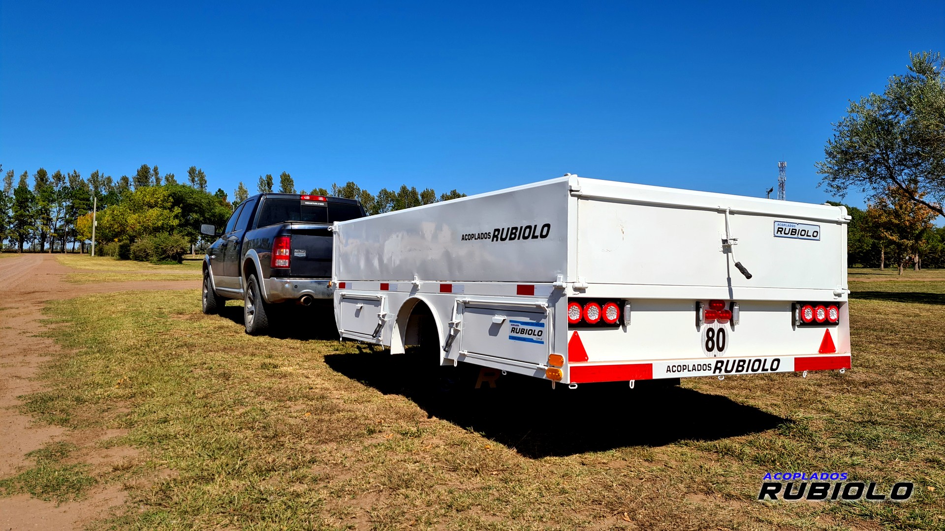 Acoplado Batan para 1.500 Kg. (PL1003) - Imagen 3