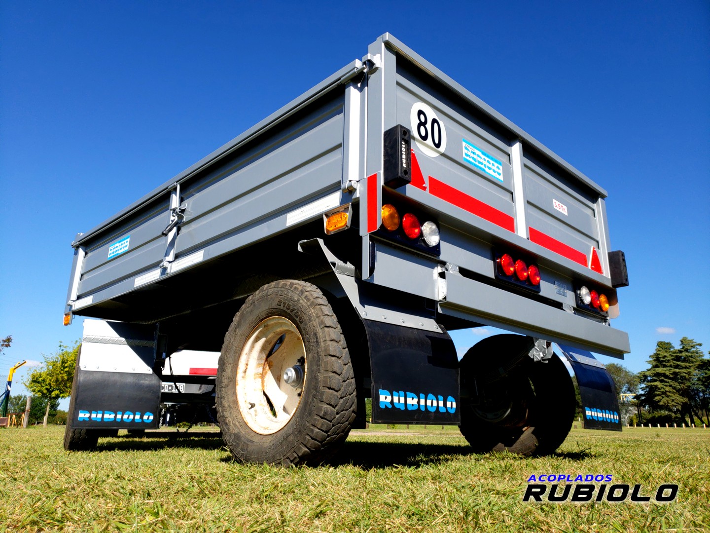 Acoplado Playo para 3.5 Tn. de 3 Mts. de largo (PL1008) - Imagen 11