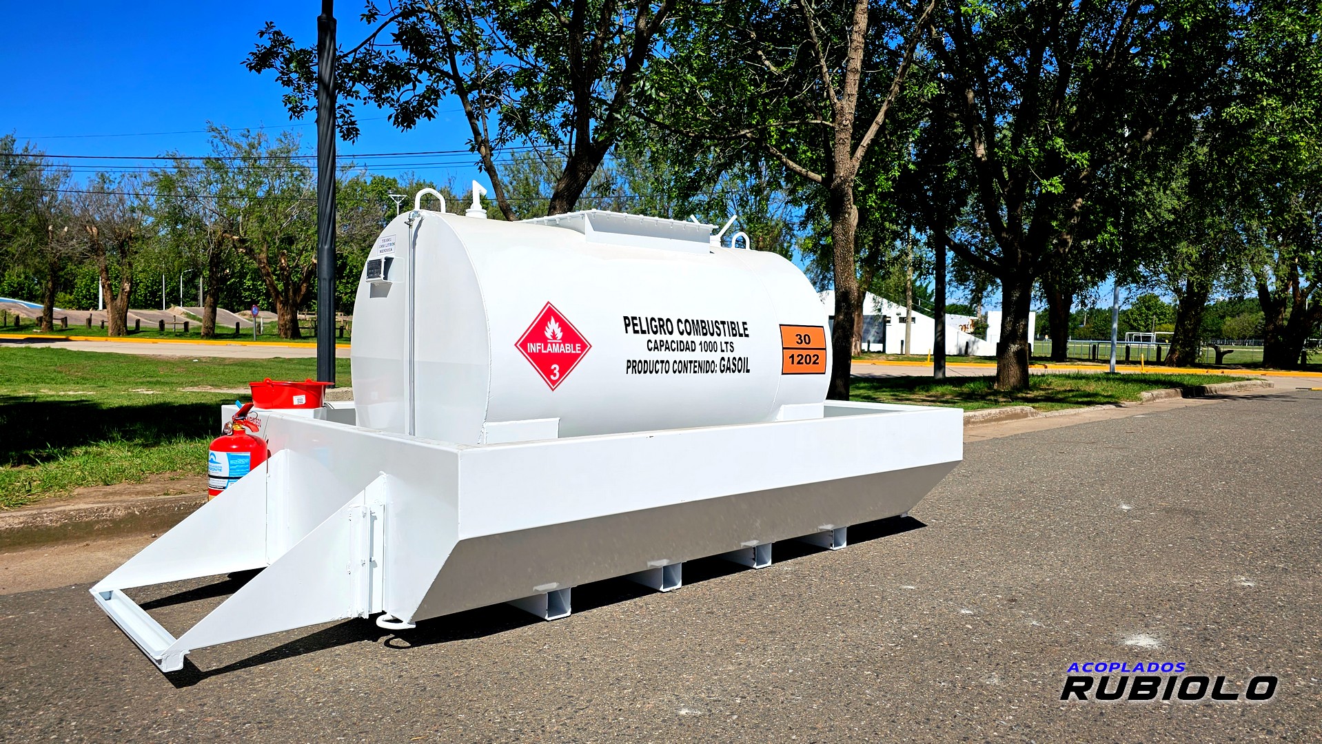 Tanque estacionario con Batea Antiderrame de para 1.000 Lts. (TB1001) - Imagen 5