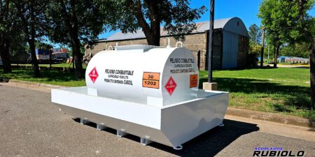 Tanque estacionario con Batea Antiderrame de para 1.000 Lts. (TB1001)