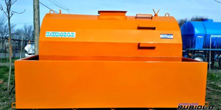 Tanque estacionario con Batea Antiderrame de para 7.000 Lts. (TB1007)