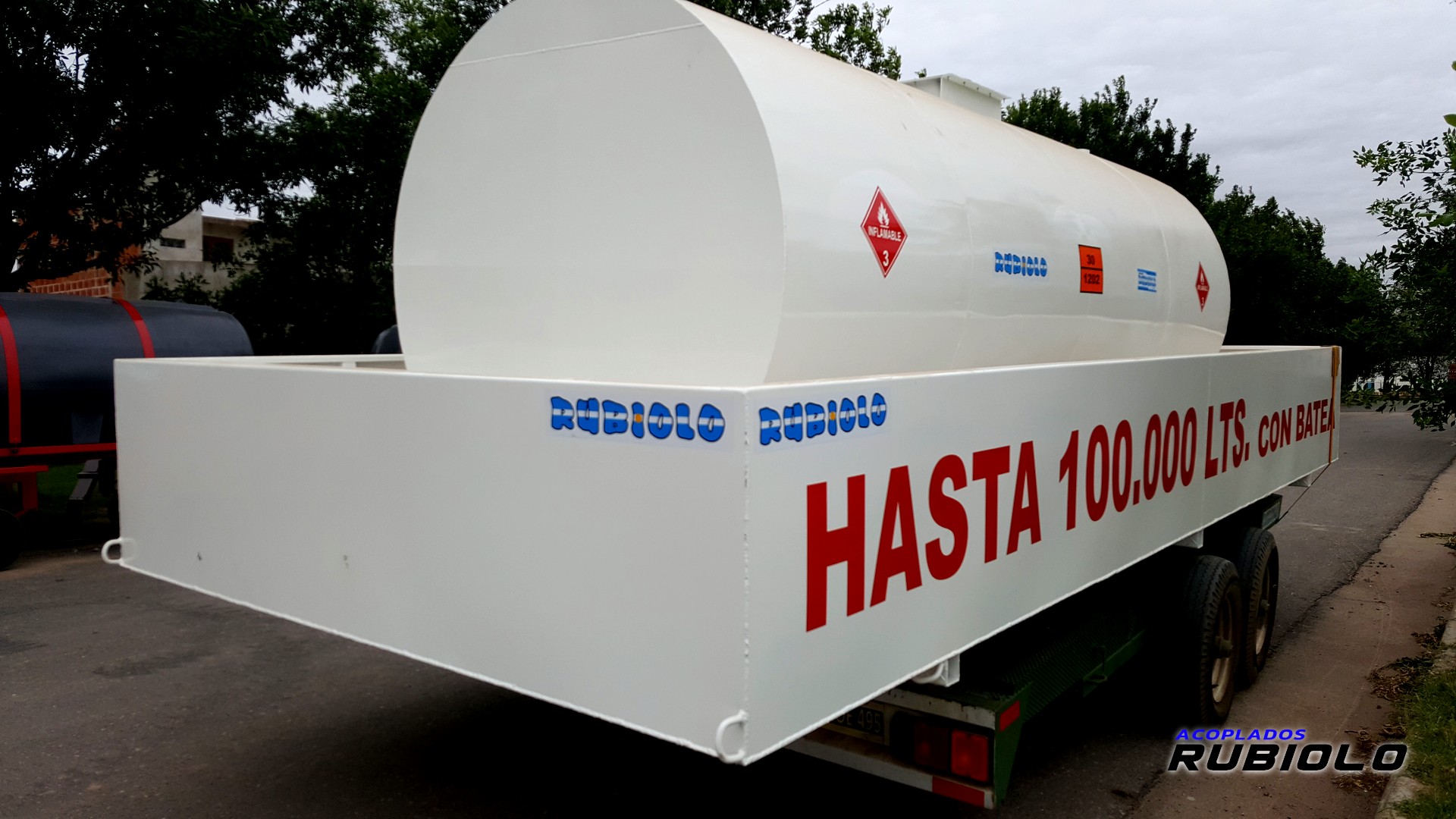 Tanque estacionario con Batea Antiderrame de para 10.000 Lts. (TB1009) - Imagen 4