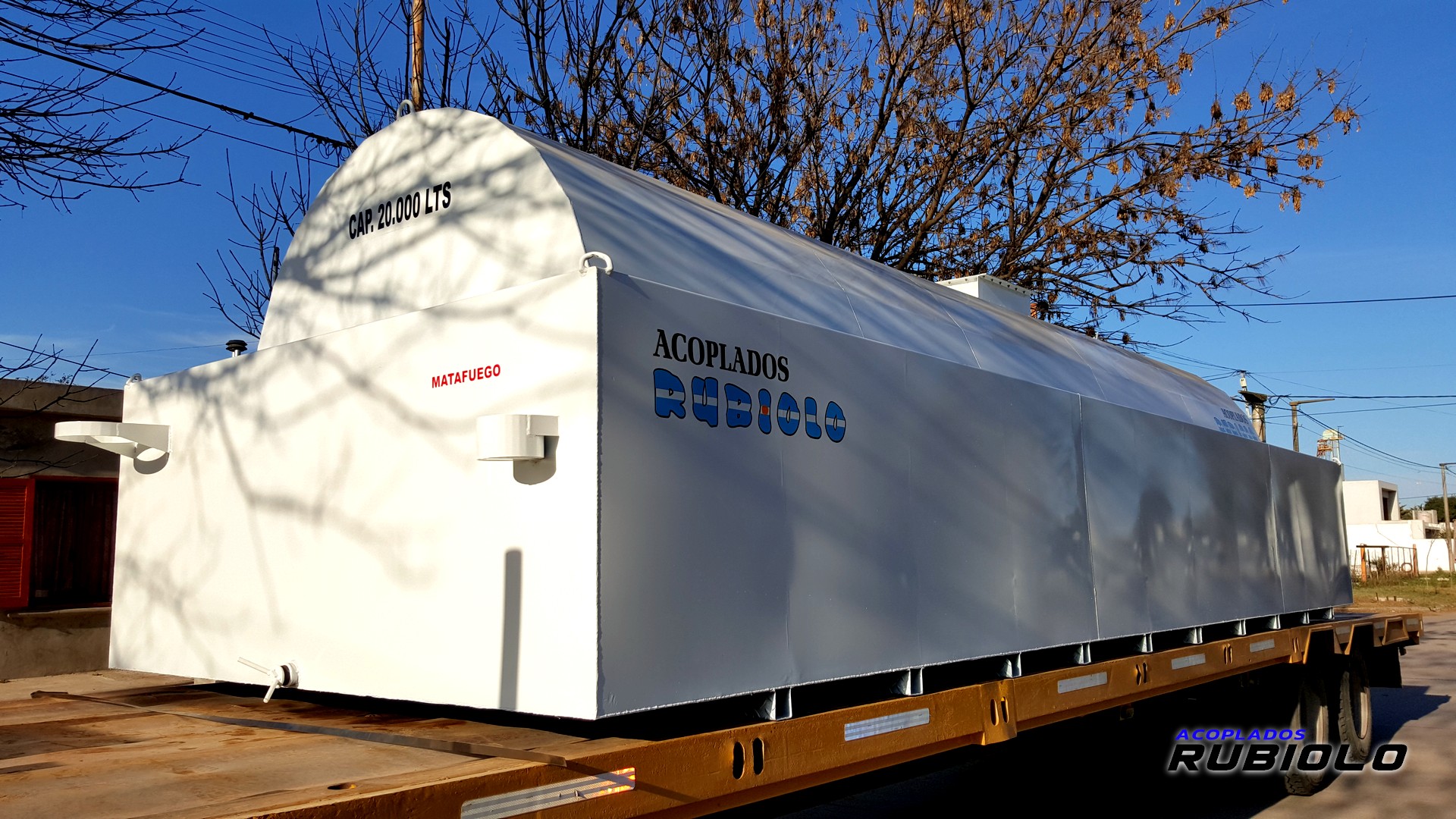 Tanque estacionario con Batea Antiderrame de para 40.000 Lts. (TB1015) - Imagen 3