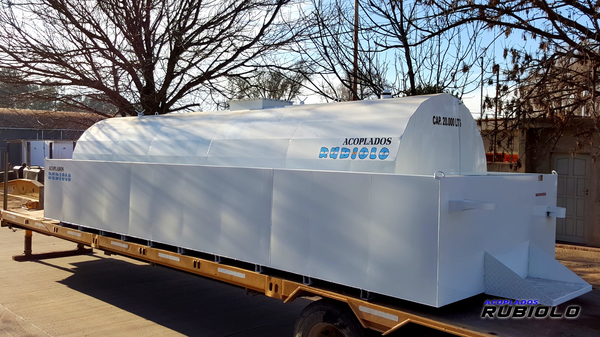 Tanque estacionario con Batea Antiderrame de para 50.000 Lts. (TB1016) - Imagen 4