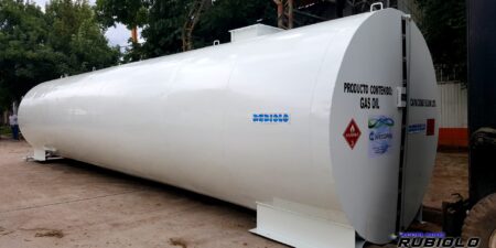 Tanque estacionario con Batea Antiderrame de para 50.000 Lts. (TB1016)