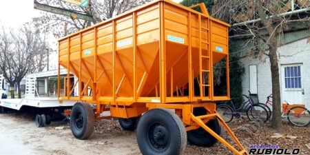 Acoplado Tolva Semillera para 12 Tn. (TO1005)