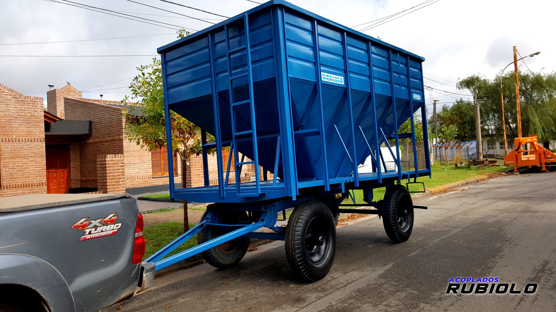 Tolvas Sileras Caja Sola para 8/9 Tn. (TO1008) - Imagen 7