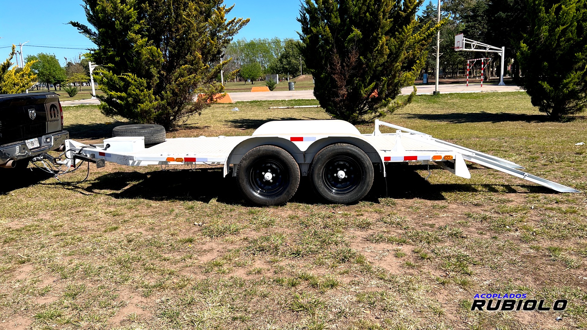 Trailer para Vehiculos para 4 Tn. (TR1003) - Imagen 4