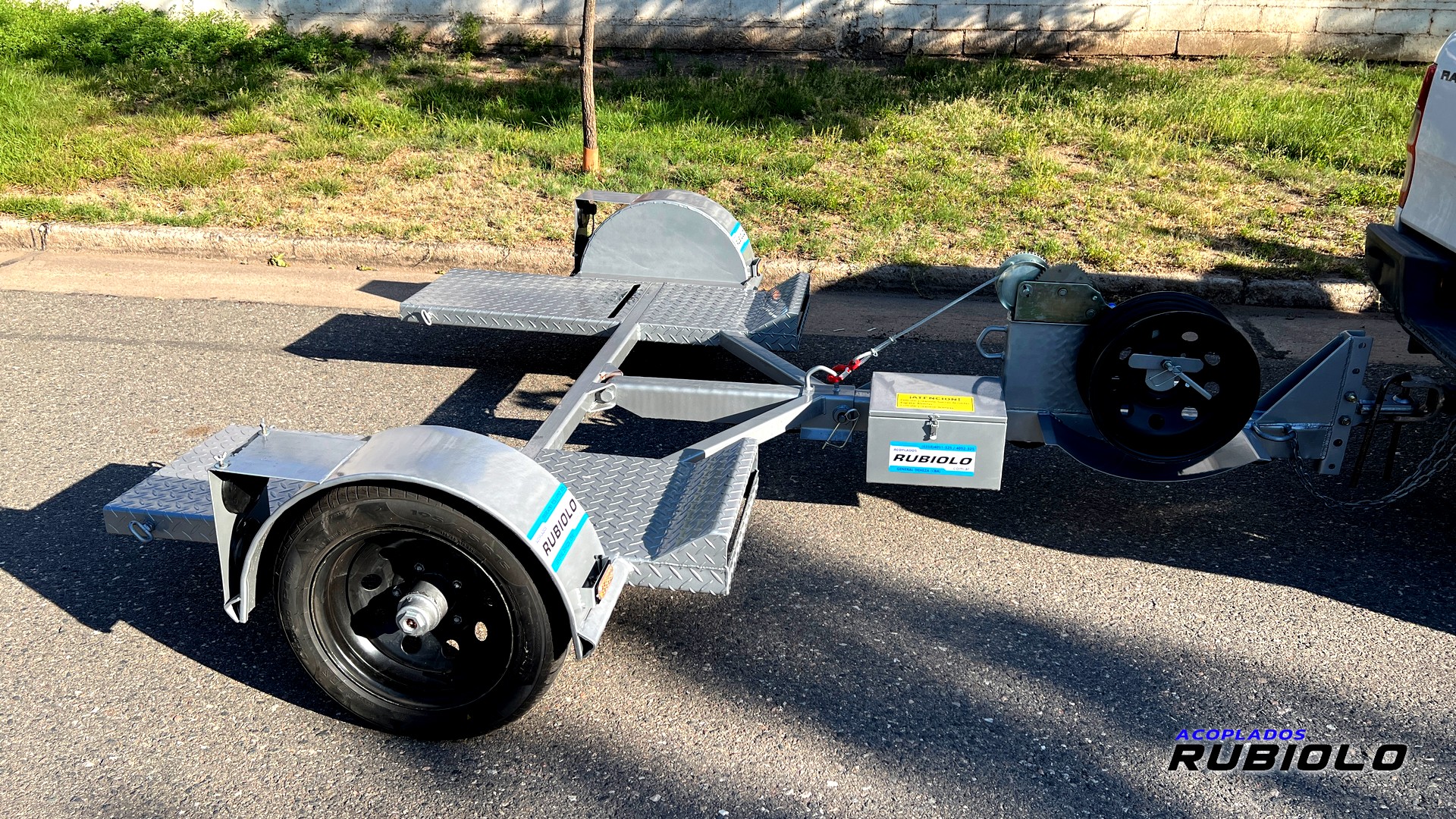 Trailer Batan tipo "Master Tow Dolly" (TR1023) - Imagen 2