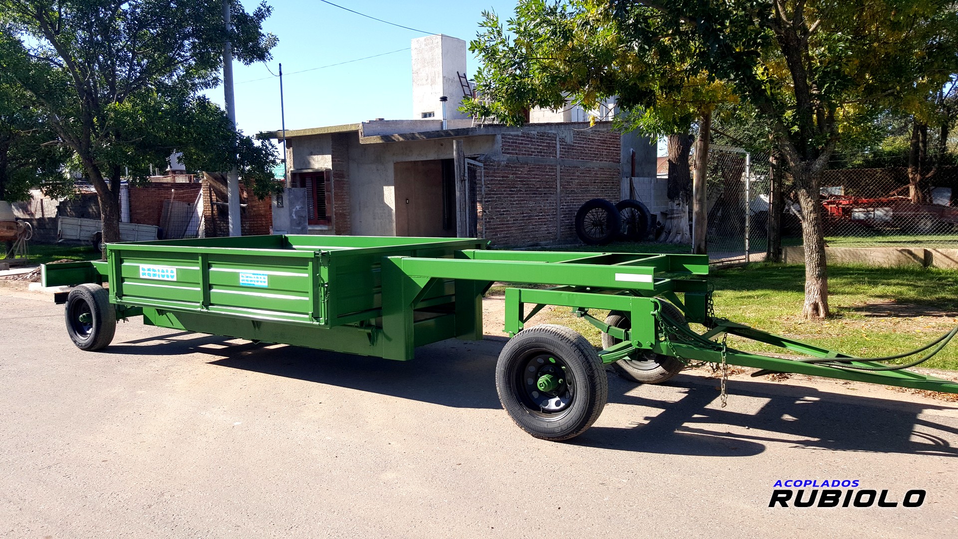 Acoplado Volcador Bilateral para 3/4 Tn. (VO1012) - Imagen 4