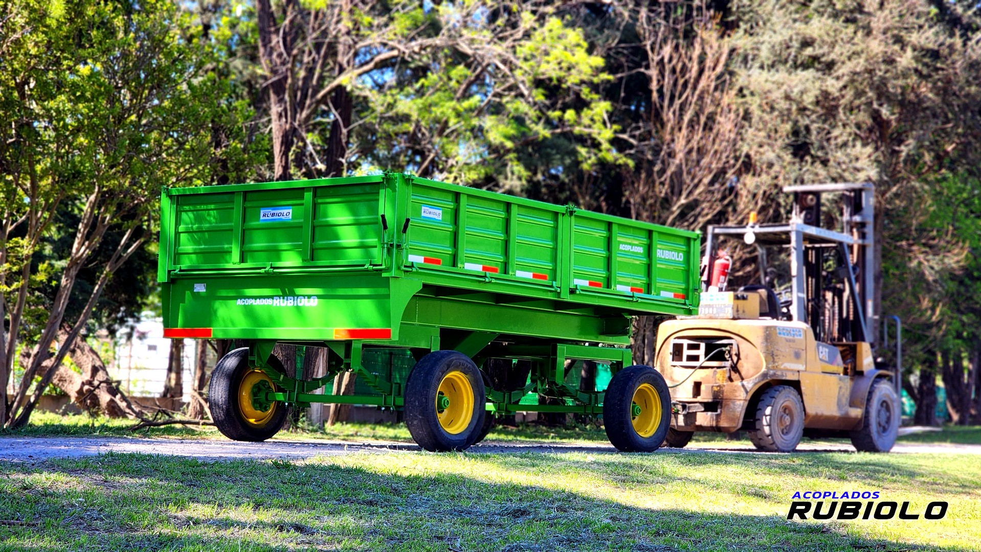Acoplado Volcador Trilateral para 6/8 Tn. (VO1011) - Imagen 2