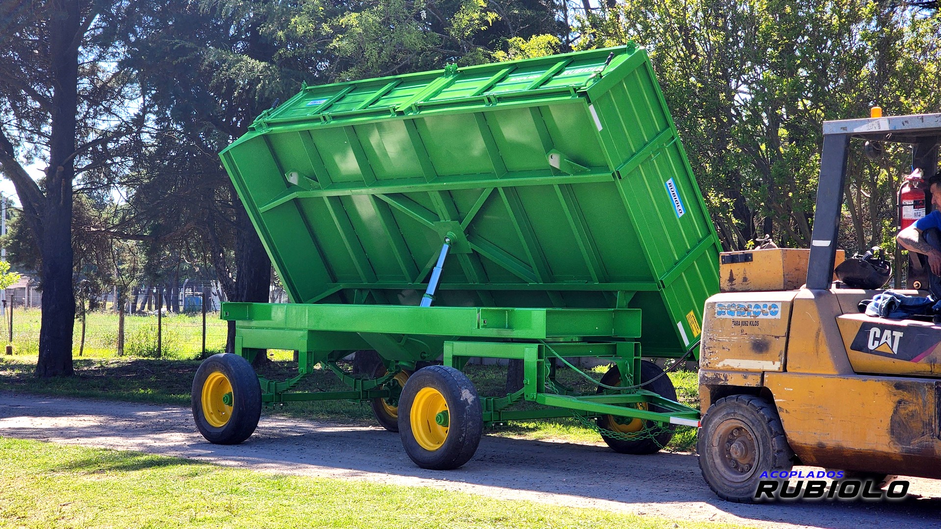 Acoplado Volcador Trilateral para 6/8 Tn. (VO1011) - Imagen 7