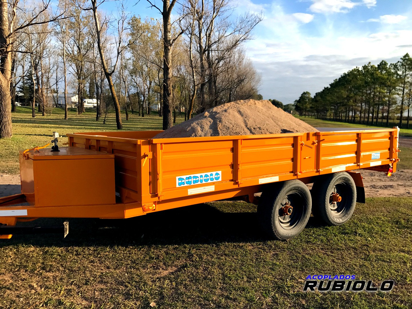 Acoplado Volcador Trasero Balancin para 3/4 Tn. (VO1014) - Imagen 3